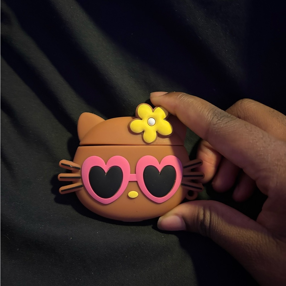 Cute hello kitty Earbud Case with Pink Heart Glasses